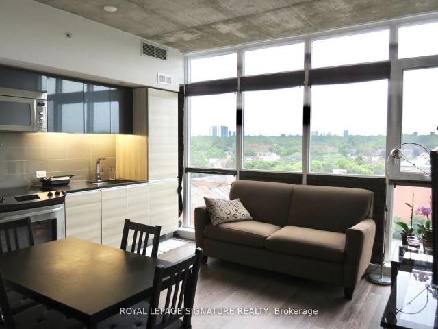 Carlaw Lofts 1190, #923