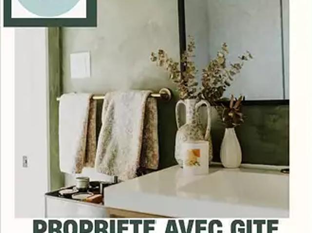 Carlux 24370 Achat / Vente maison 6 pièces t6 au dernier étage piscine