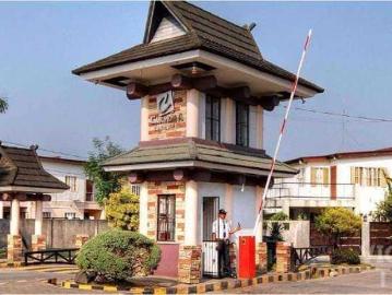 Carmona Cavite Affordable Houses Near Splash Island Laguna