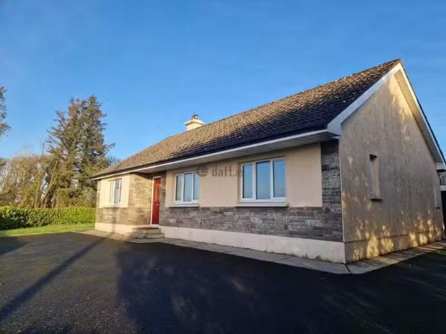 Carnaree, Ballymote, Drumfin, Co. Sligo is for rent