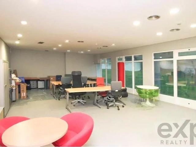 Carnide Estudio de 105 m2 em Condomínio com Piscina, Campo. 105m² São João De Deus
