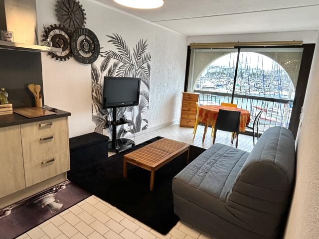 Carnon, magnifique studio cabine disponible à l'année !