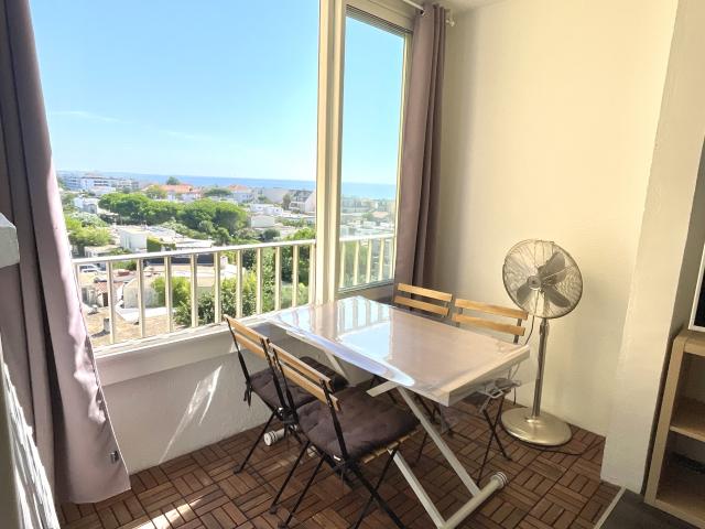 Carnon, studio meublé disponible de septembre à Juin !
