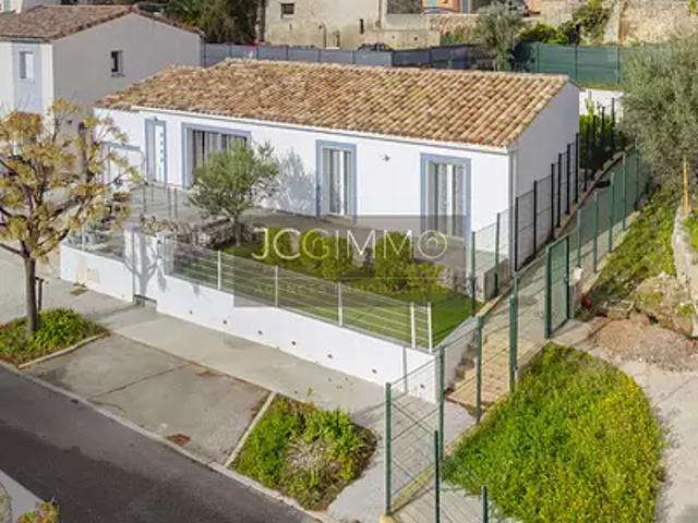 Carnoules 83660 Achat / Vente maison 4 pièces t4