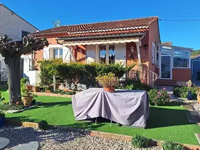 Carnoules 83660 Achat / Vente maison 4 pièces t4