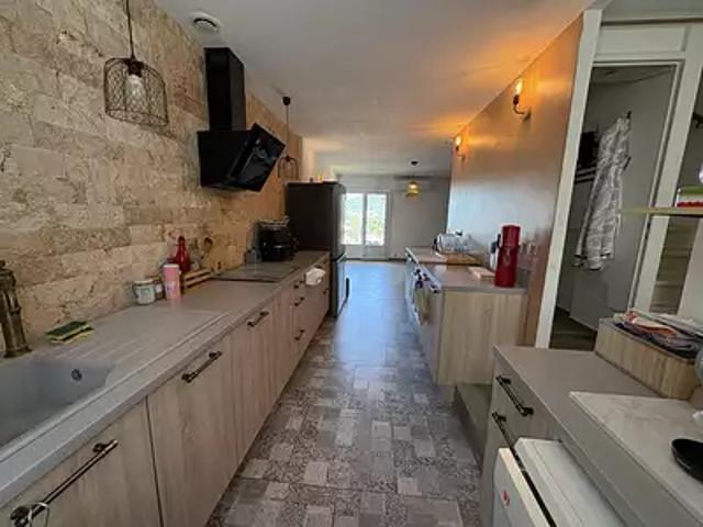 Carnoules 83660 Achat / Vente maison 4 pièces t4