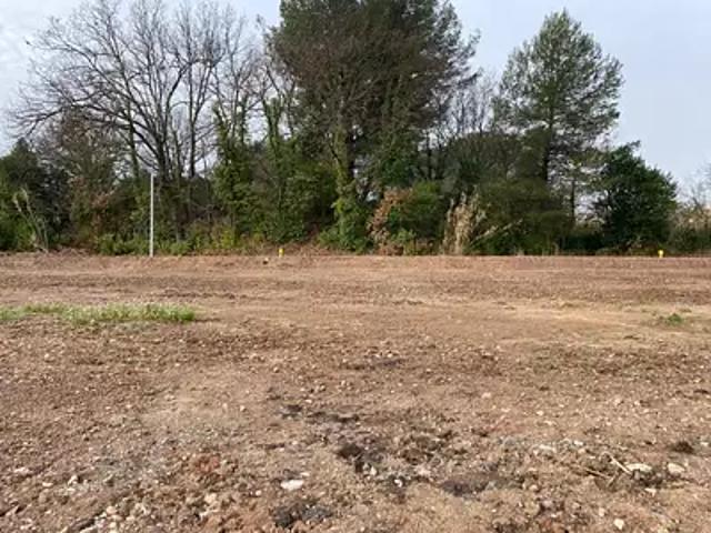 Carnoules 83660 Programme neuf terrain neuf à vendre
