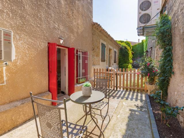 Caroline Bleuze Immobilier vous présente cette gra