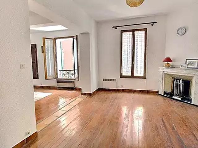 Caromb 84330 Achat / Vente maison 6 pièces t6 au dernier étage terrasse