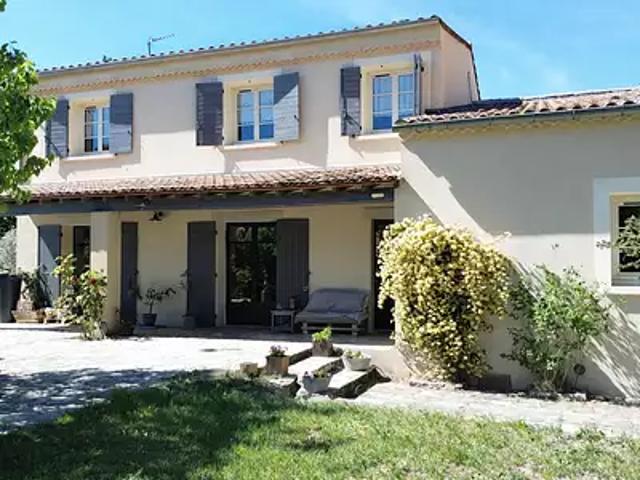 Caromb 84330 Achat / Vente maison 8 pièces t8 cave parking