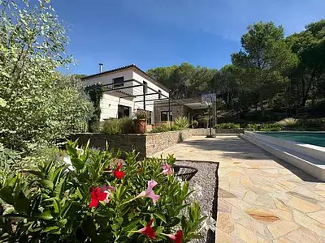 Carpentras 84200 Achat / Vente maison 5 pièces t5 piscine jardin