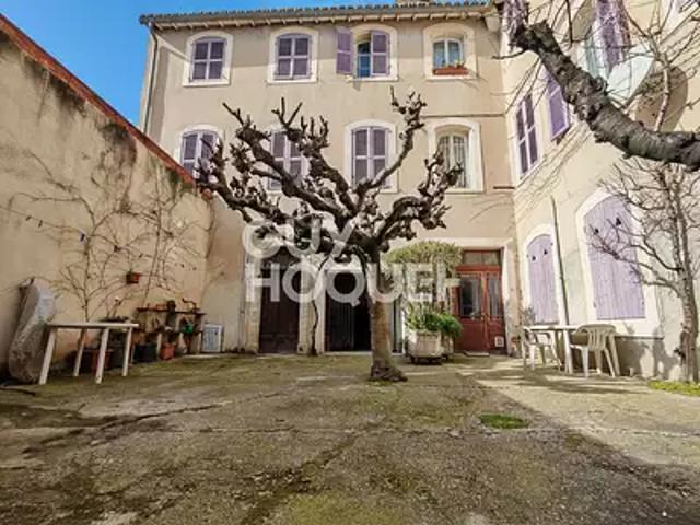 Carpentras 84200 Achat / Vente maison 17 pièces t17 au dernier étage
