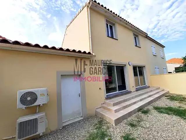 Carpentras 84200 Location maison 4 pièces t4 terrasse