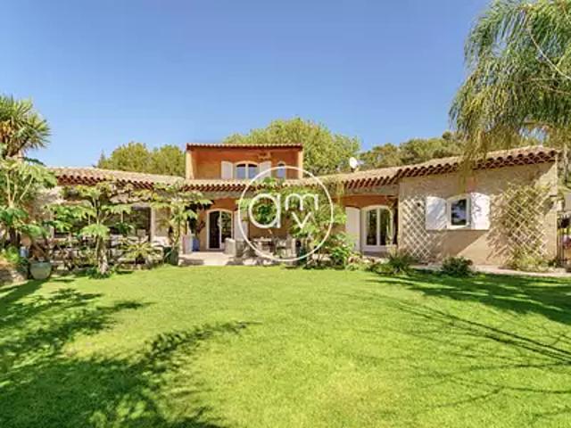 Carqueiranne 83320 Achat / Vente maison 5 pièces t5