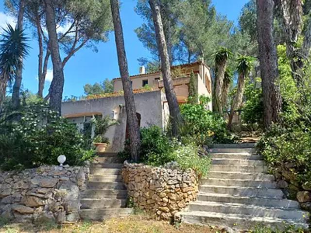 Carqueiranne 83320 Achat / Vente maison 5 pièces t5 terrasse