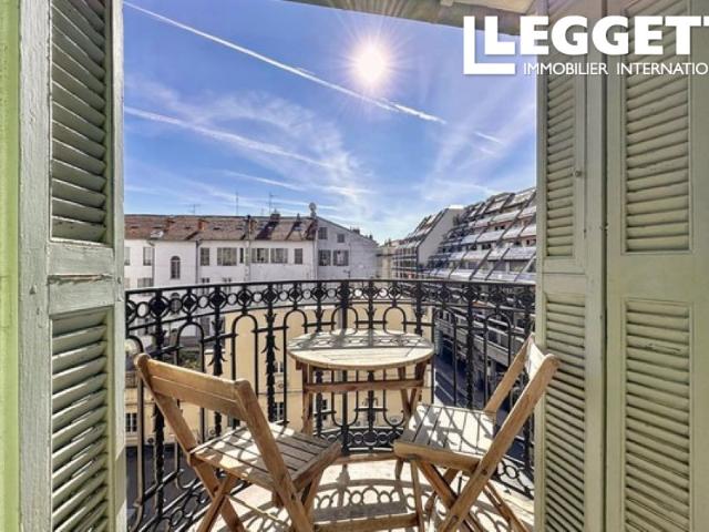 Carré d'Or, Nice centre..Dernier étage 3 pièces, 82m², balcon 2m². 2 chambres, 1SdB, 1SdE, 1 wc