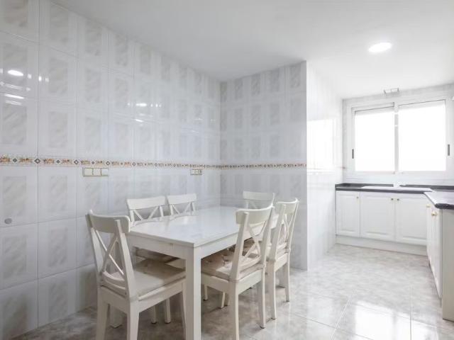 Carrer Alejandro VI, Valencia, Valencian Community 46005