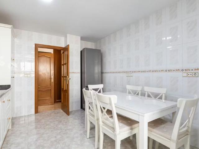 Carrer d' Alexandre VI, Valencia, Valencian Community 46005