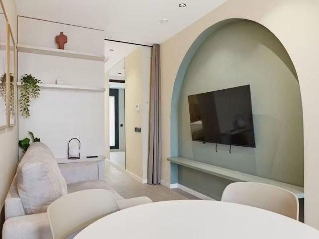 Carrer d'Alacant, Valencia, Valencian Community 46004