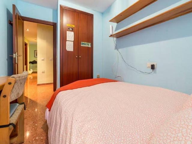 Carrer de Campoamor, Valencia, Valencian Community 46022