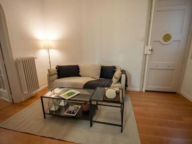 Carrer de Balmes, Barcelona, Catalonia 08006
