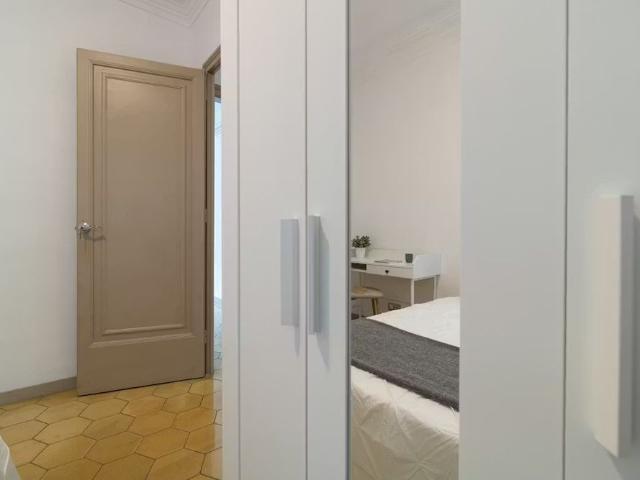 Carrer de Balmes, Barcelona, Catalonia 08006