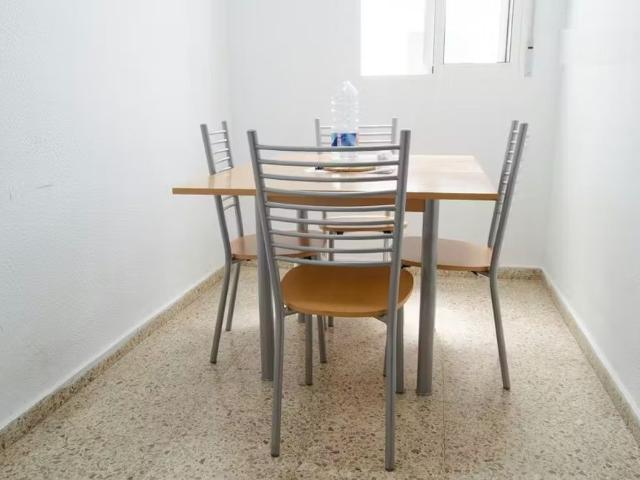 Carrer de la Ciutat de Mula, Valencia, Valencian Community 46021