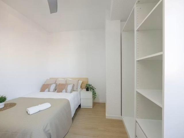Carrer de la Vila de Muro, Valencia, Valencian Community 46020
