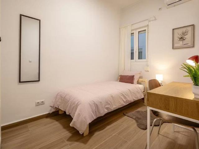 Carrer de l'Actor Llorens, Valencia, Valencian Community 46021