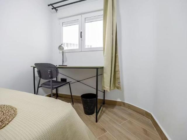 Carrer de l'Arquitecte Arnau, Valencia, Valencian Community 46020
