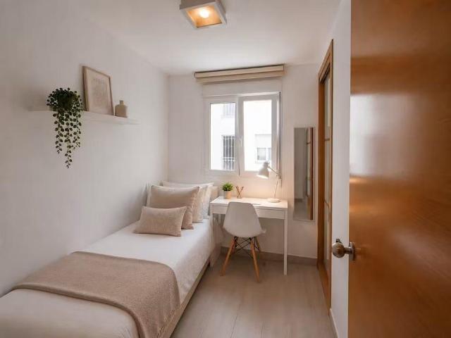 Carrer de Sant Rafael, Valencia, Valencian Community 46011