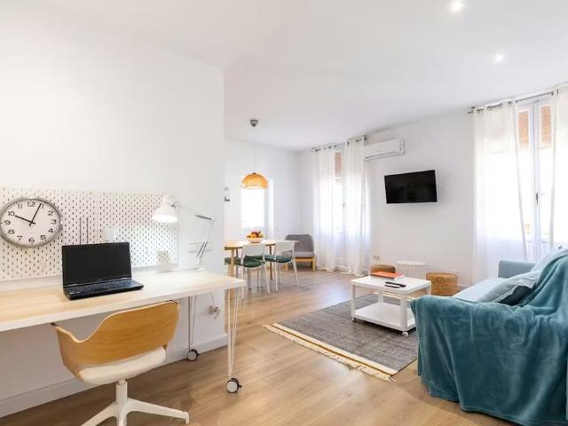 Carrer de Santa Irene, Valencia, Valencian Community 46002