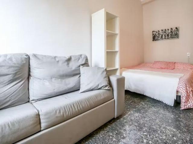 Carrer de Sueca, Valencia, Valencian Community 46006