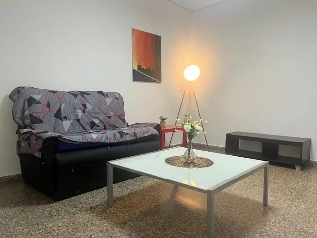 Carrer de Pere Cabanes, Valencia, Valencian Community 46019