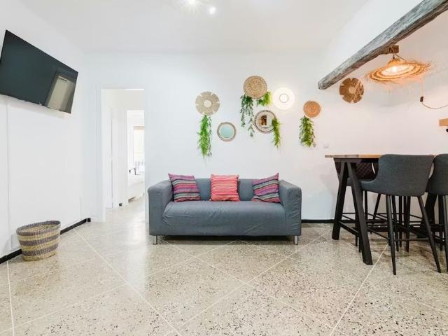 Carrer de Ramiro de Maeztu, Valencia, Valencian Community 46022