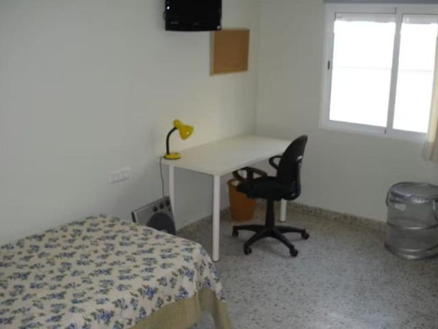Carrer de Ramon Llull, Valencia, Valencian Community 46021