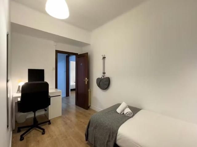 Carrer de Vilamarí, Barcelona, Catalonia 08015