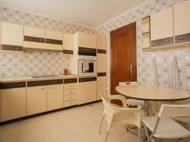 Carrer de Xàtiva, Valencia, Valencian Community 46002
