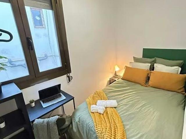 Carrer de Xàtiva, Valencia, Valencian Community 46002