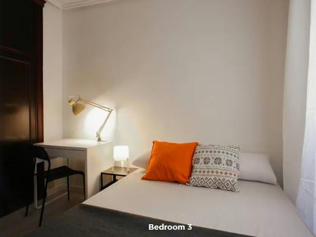 Carrer de Xàtiva, Valencia, Valencian Community 46002