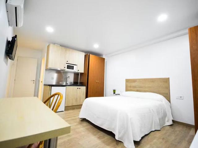 Carrer del Mestre Sosa, Valencia, Valencian Community 46007