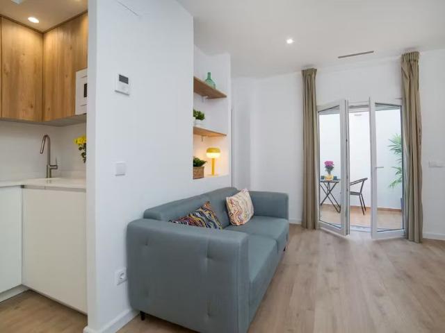 Carrer del Benicadell, Valencia, Valencian Community 46015