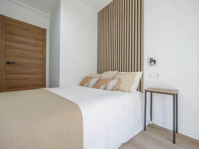Carrer del Duc de Mandas, Valencia, Valencian Community 46019
