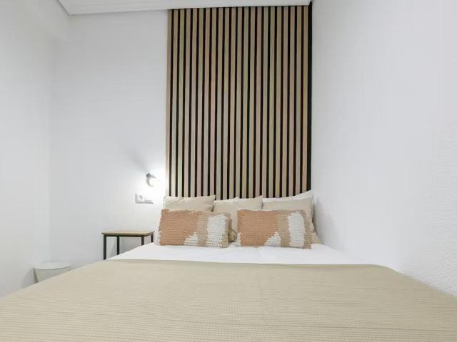 Carrer del Duc de Mandas, Valencia, Valencian Community 46019