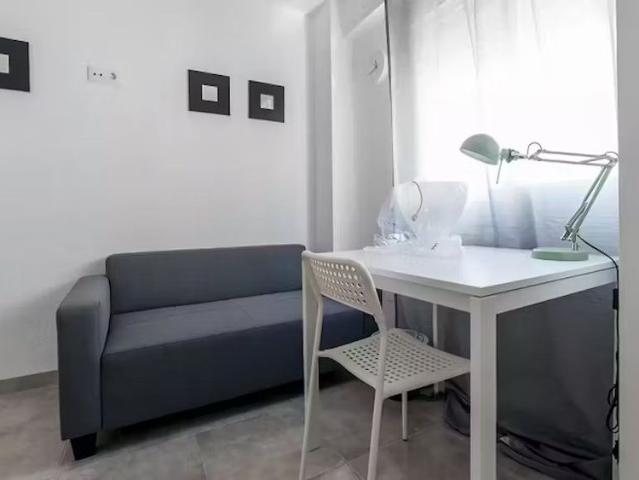 Carrer del Duc de Mandas, Valencia, Valencian Community 46019