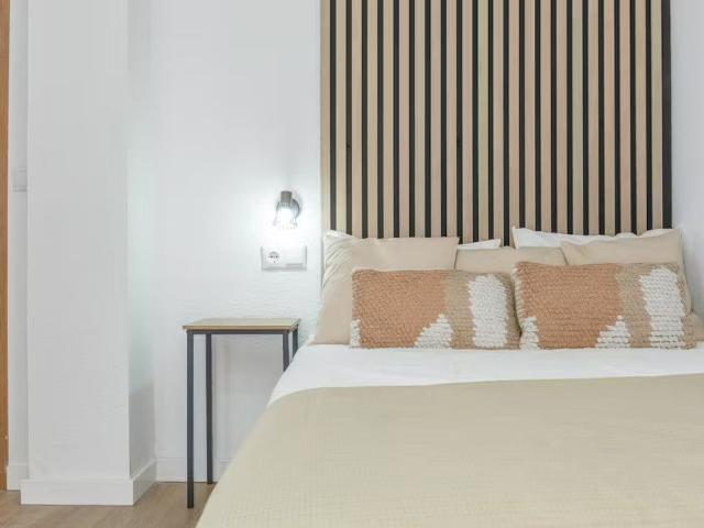 Carrer del Duc de Mandas, Valencia, Valencian Community 46019
