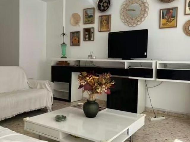Carrer del Periodista José Ombuen, Valencia, Valencian Community 46010