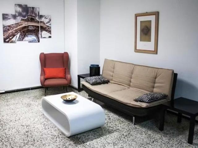 Carrer del Peu de la Creu, Valencia, Valencian Community 46001