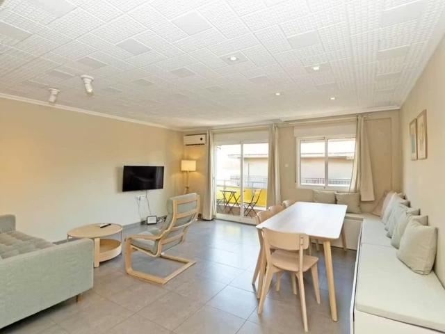 Carrer del Pintor Ferrandis, Valencia, Valencian Community 46011