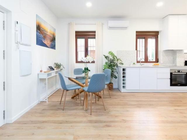 Carrer del Triador, Valencia, Valencian Community 46001